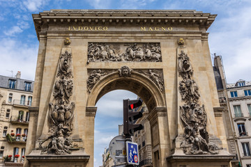 Obraz premium Porte Saint-Denis, built in 1672, at order of Louis XIV. Paris.