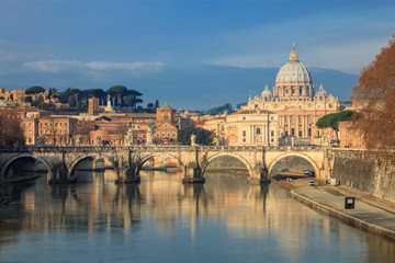 Fototapeta na wymiar Dawn on Tiber river with sight of Vatican City