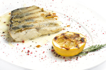 Grilled Pike perch with lemon