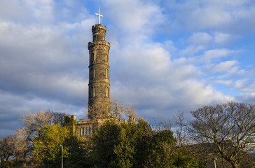 Fototapeta na wymiar Nelson Monument in Edinburgh