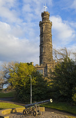 Obraz premium Nelson Monument in Edinburgh