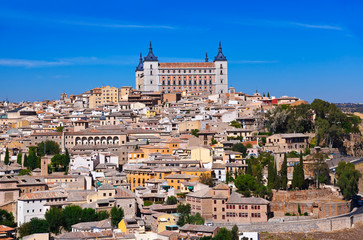 Fototapeta na wymiar Alcazar in Toledo - Spain