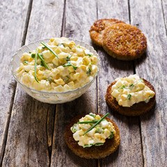 Sandwich with egg salad