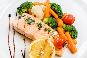 salmon steak with vegetables