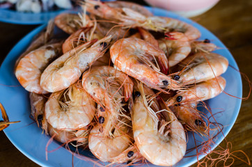fresh raw shrimps in a bowl