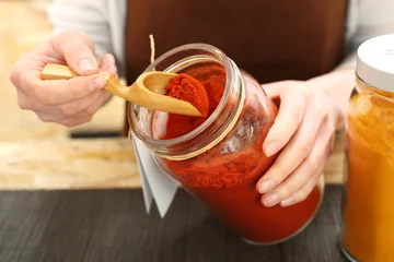 Crédence de cuisine en verre imprimé Herbes Czerwona papryka, słodka czerwona papryka