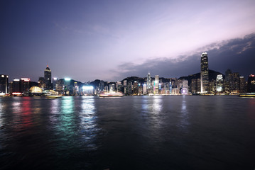 Obraz premium Hong Kong skyline at night