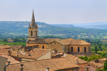 Fototapeta na wymiar Bonnieux charming old small village and church the Provence regi