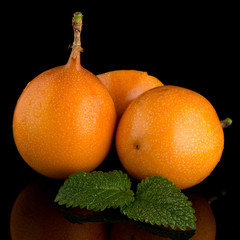 Passion fruit maracuja granadilla
