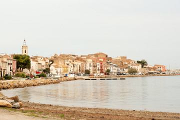 Fototapeta na wymiar Shellfish and oyster producing village Bouziges on French coast 
