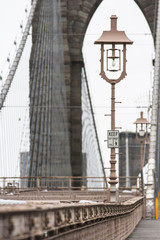Fototapeta premium lampposts on brooklyn bridge