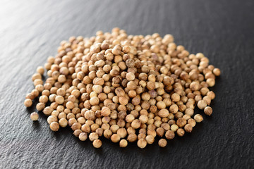 コリアンダーシード
