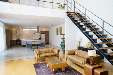 リビング・吹き抜け