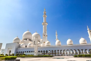 Foto op Plexiglas Sheikh Zayed White Mosque © Sergii Figurnyi