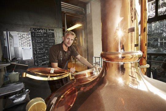 Man working at brewery