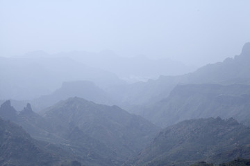 Naklejka premium Gran Canaria, Calima over Caldera de Tejeda