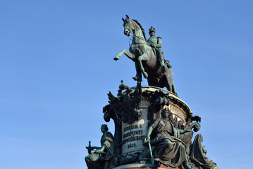 Fototapeta na wymiar The monument to Nicholas I.