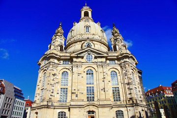 Fototapeta na wymiar beautiful baroque Dresden - Germany, Frauenkirche cathedral