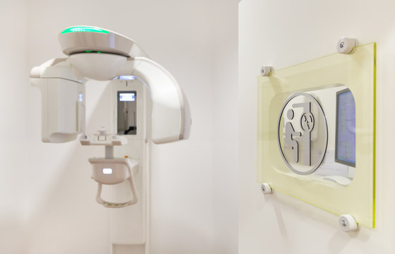 3D xray machine in dentists