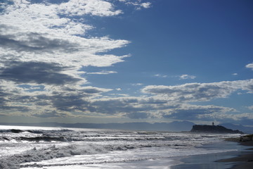 江ノ島の見える海岸