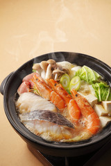 海鮮　寄せ鍋　Japanese seafood hot pot