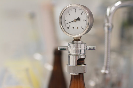 Pressure gauge in brewery