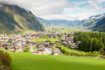 Mayrhofen im Zillertal - obrazy, fototapety, plakaty