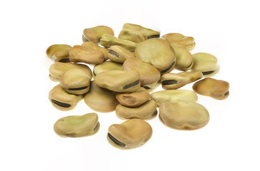 Dried broad beans