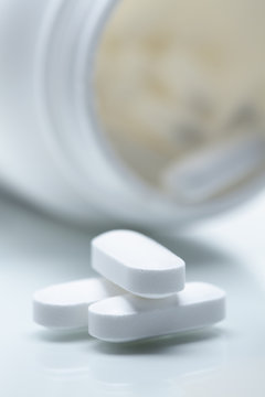 Close up studio shot of 500gm paracetamol tablets