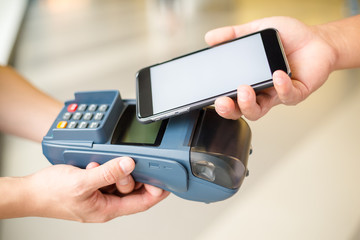 Customer pay by cellphone