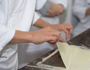 making cake's with cream