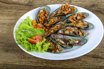 Mussels with garlic