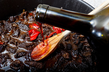 Gulasch  23                                          