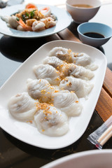 Thai Steamed Rice-skin Dumplings