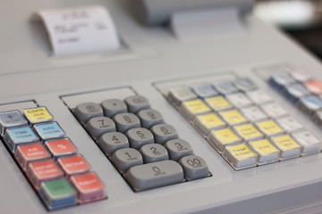 Kasse / Registrierkasse mit Kassenbon , Tastenfeld