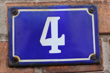 Numéro 4