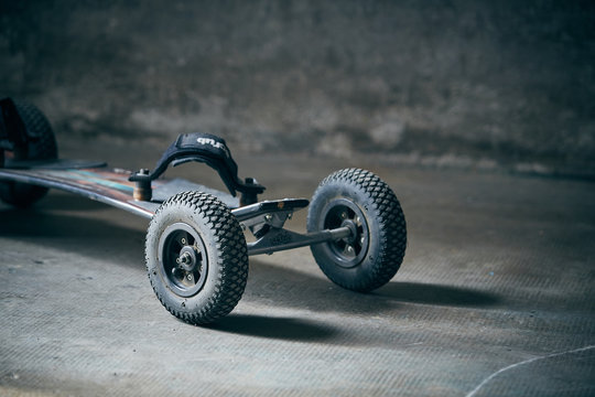 mountainboard ai box pre gara illuminato
