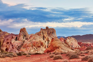 Fototapeta na wymiar Valley of the Fire national park in Nevada, USA