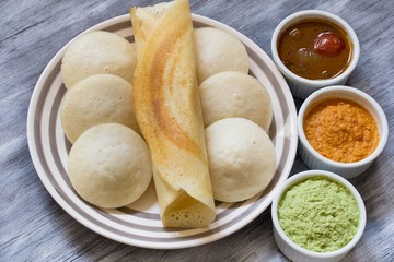 Idli and Dosa With Chutney and Sambar