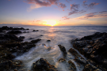 Obraz premium Sunset from the island of Maui, Hawaii
