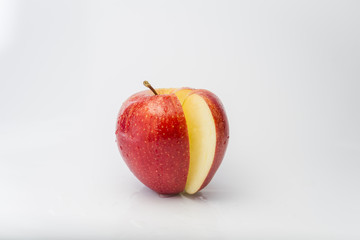 Apples have vitamin.