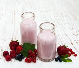 Yogurt with fresh berries