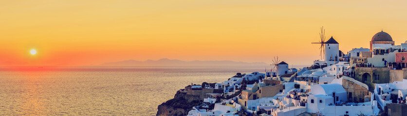 Santorini, Greece - Oia at sunset, panorama - obrazy, fototapety, plakaty