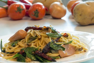 Spaghetti seafood with spicy