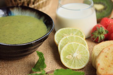 spinach soup with breakfast
