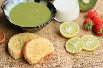 spinach soup with breakfast