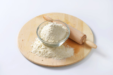 Wheat flour and rolling pin