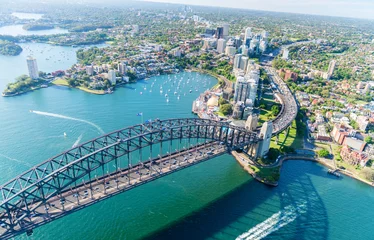 Papier Peint photo Sydney Harbour Bridge Coucher de soleil sur le port de Sydney, vue en hélicoptère