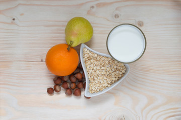 breakfast milk fruit nuts