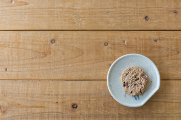 a peice chocolate chip cookie